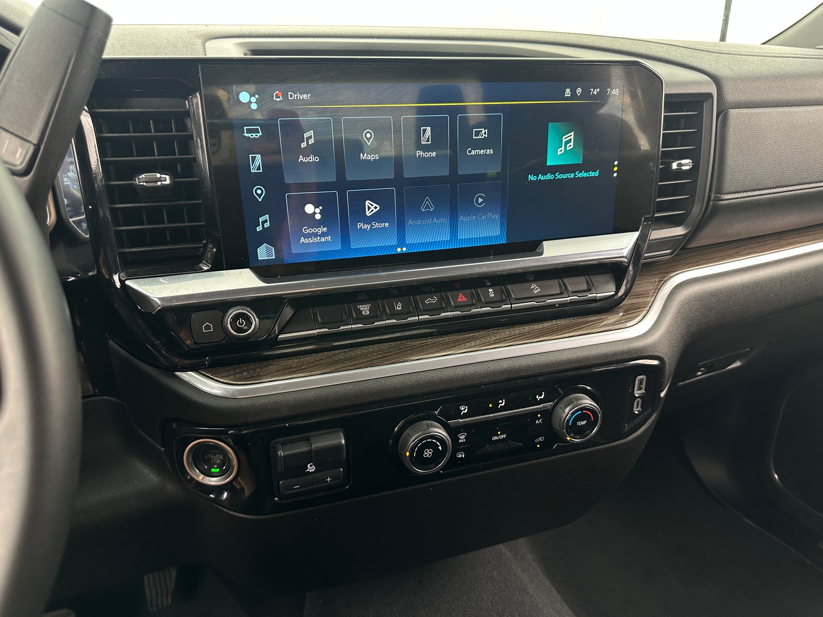 Thumbnail: 2024 Chevrolet Silverado 2500 - 4