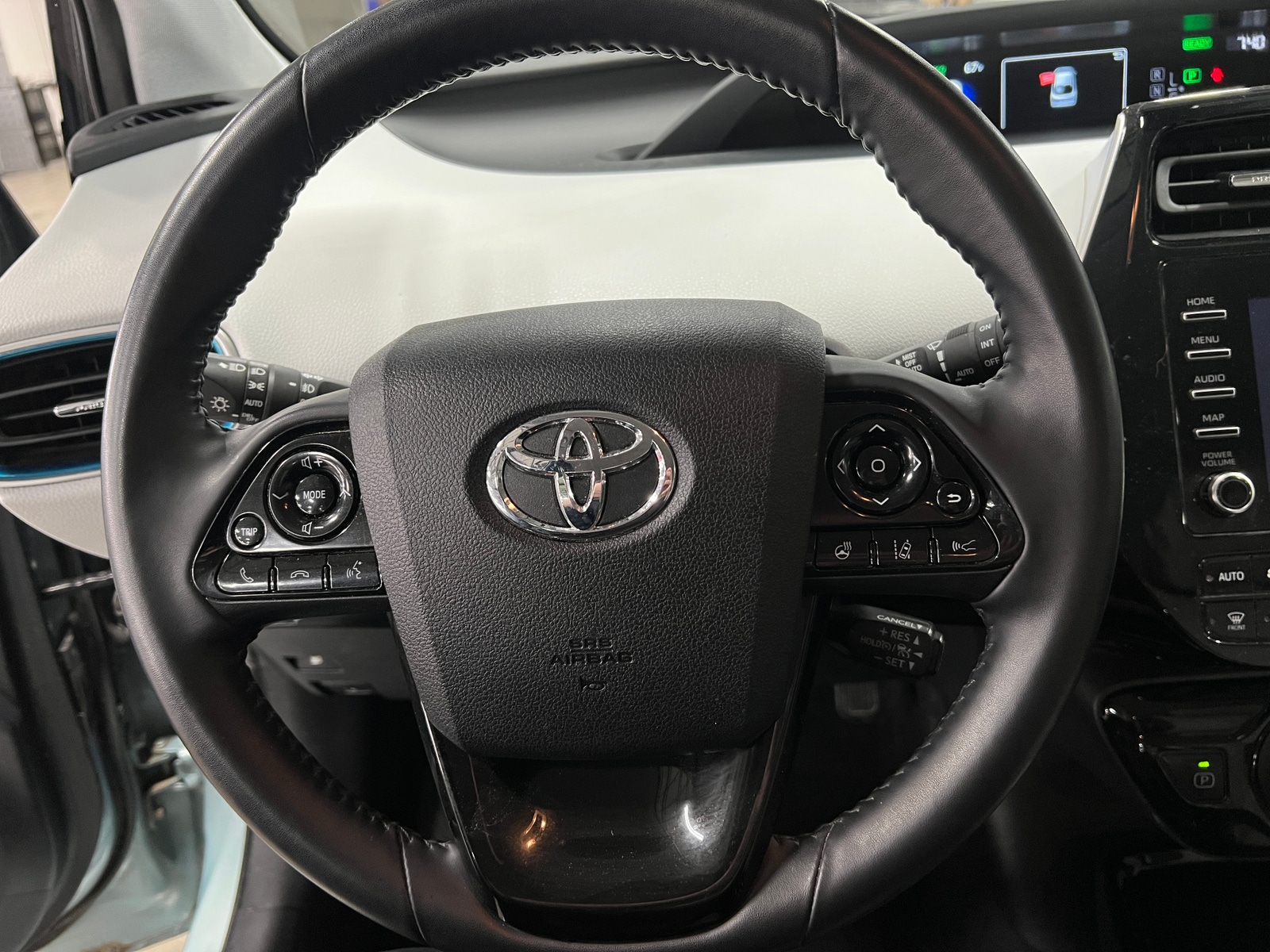 Thumbnail: 2020 Toyota Prius - 4