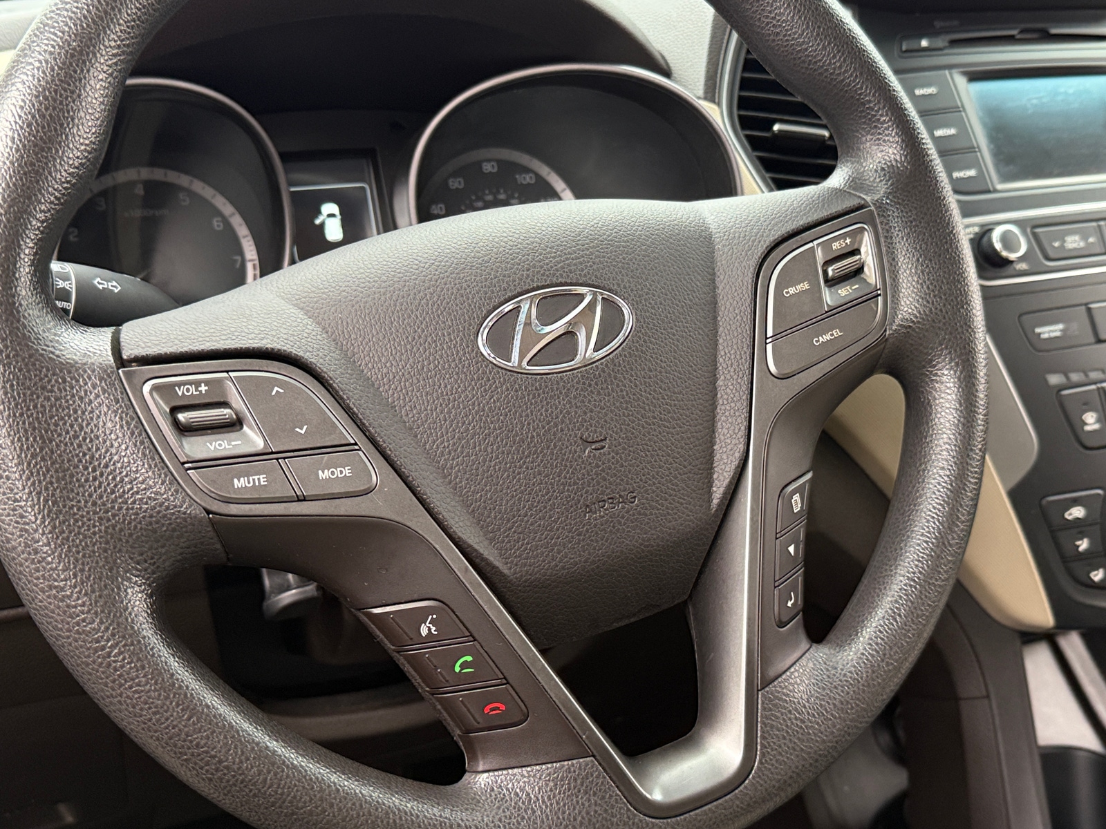 Thumbnail: 2018 Hyundai Santa Fe - 5