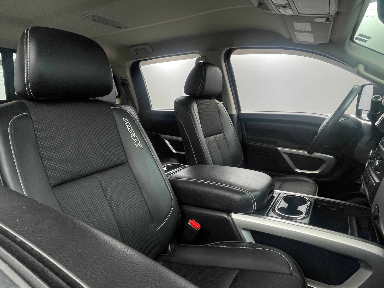 Thumbnail: 2017 Nissan Titan - 2