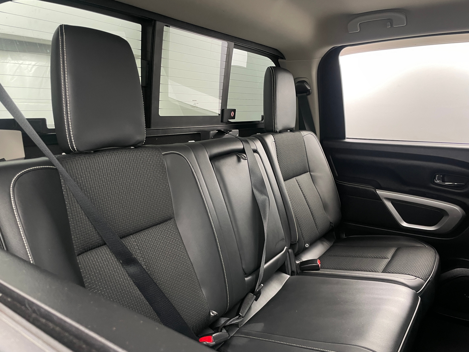 Thumbnail: 2017 Nissan Titan - 6