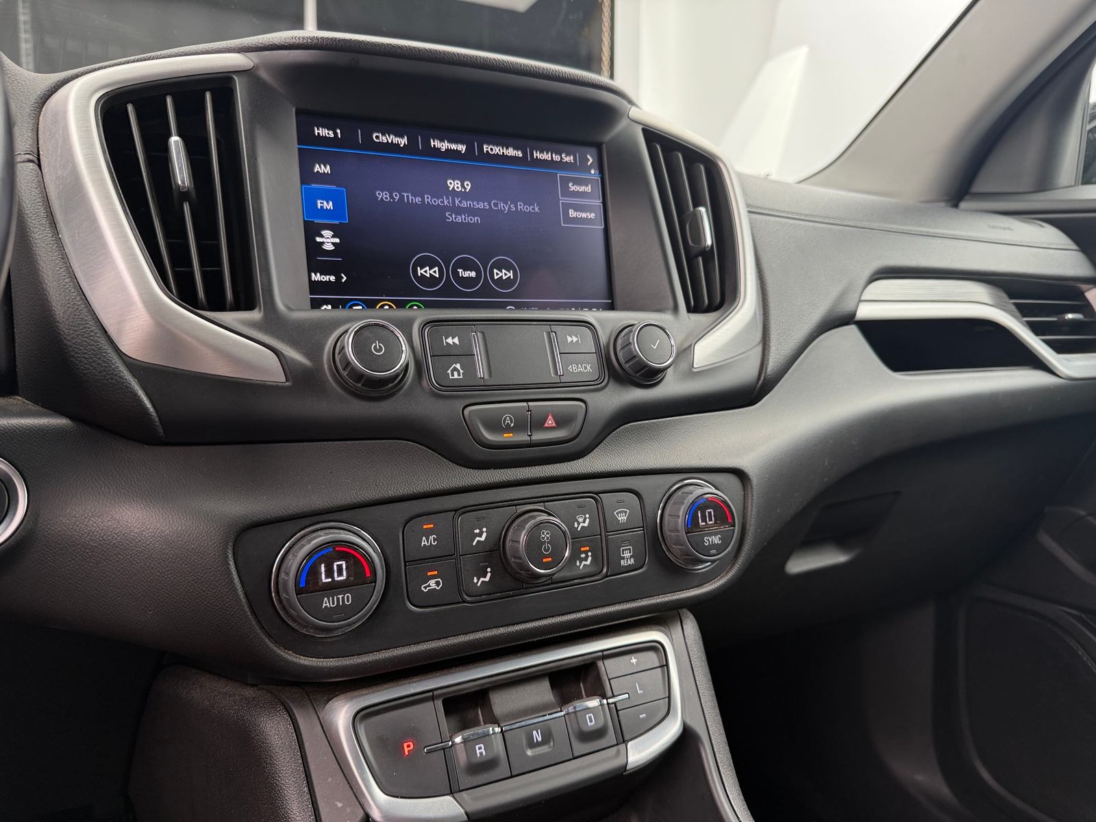 Thumbnail: 2024 GMC Terrain - 3