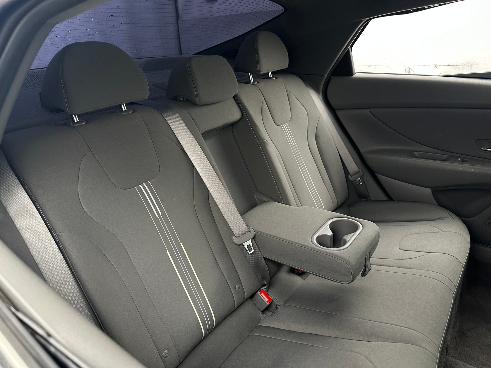 Thumbnail: 2021 Hyundai Elantra - 6
