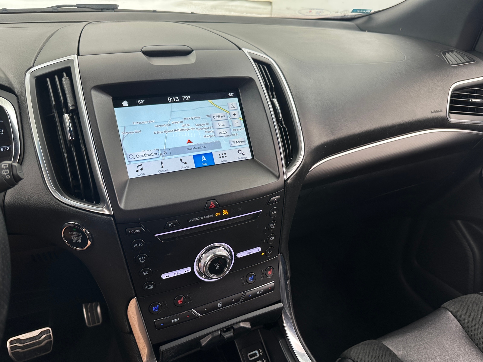 Thumbnail: 2019 Ford Edge - 3