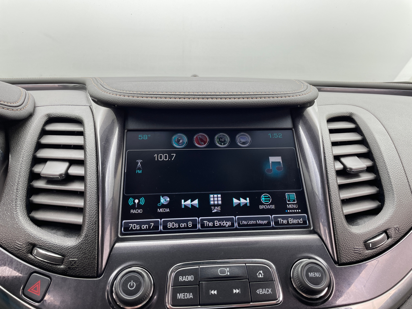 Thumbnail: 2017 Chevrolet Impala - 3