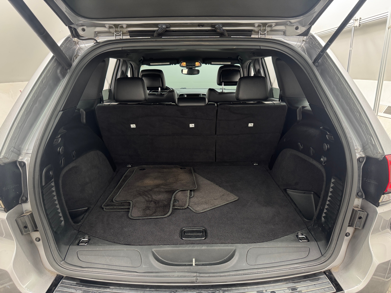 Thumbnail: 2018 Jeep Grand Cherokee - 7