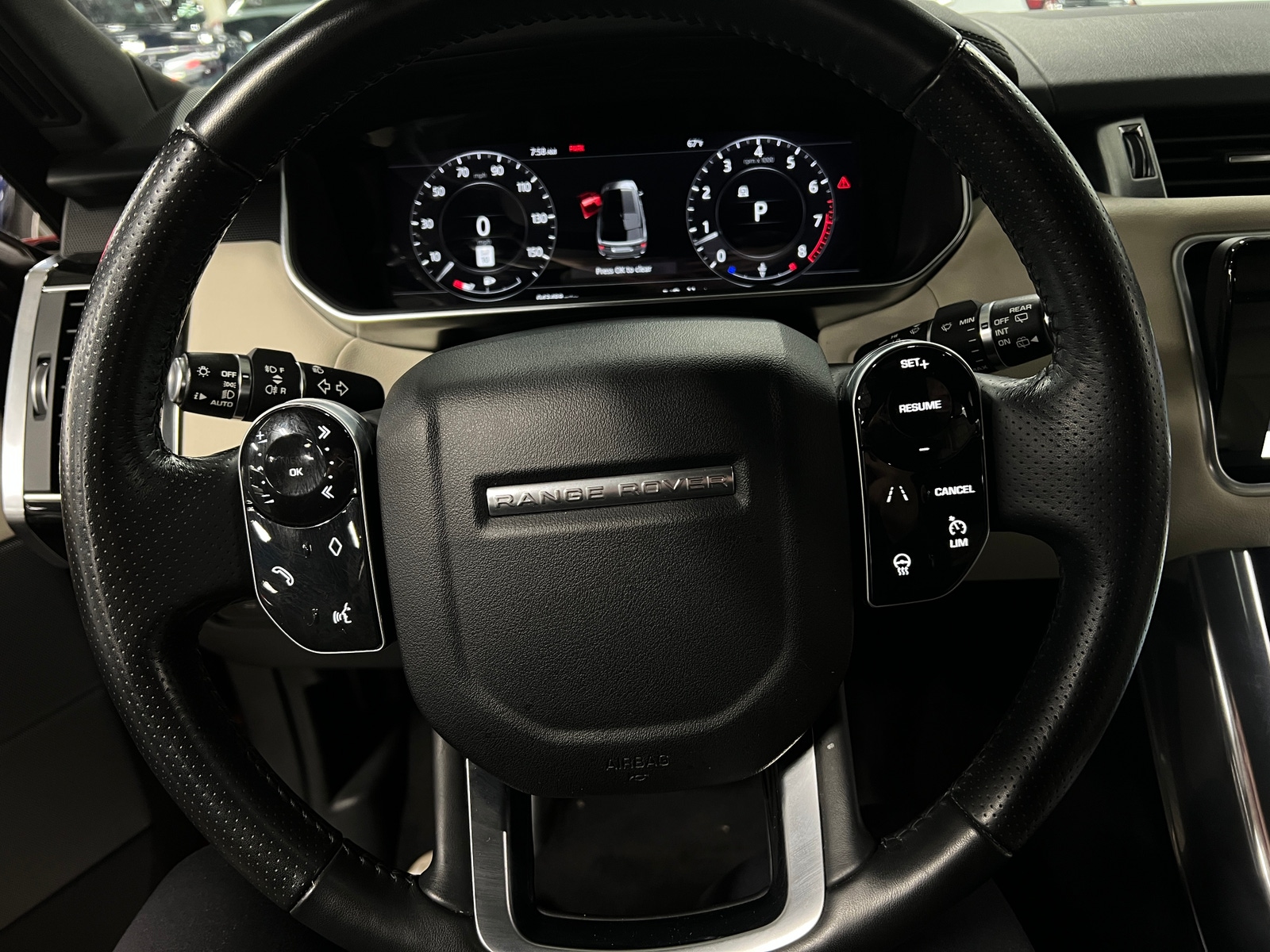 Thumbnail: 2019 Land Rover Range Rover Sport - 4