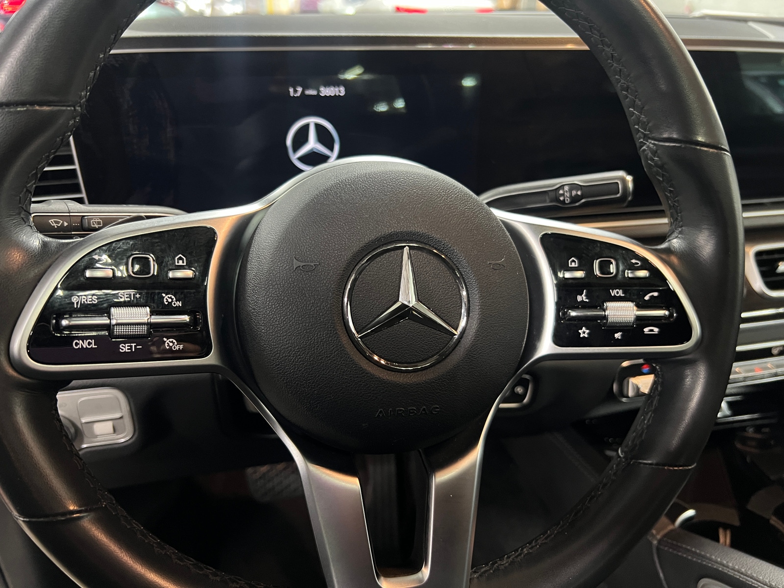 Thumbnail: 2022 Mercedes-Benz GLE - 4