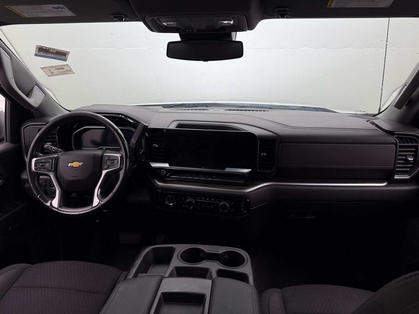Thumbnail: 2022 Chevrolet Silverado 1500 - 3