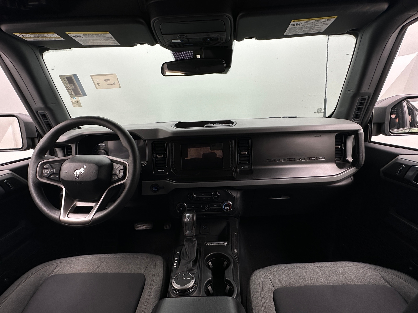 Thumbnail: 2022 Ford Bronco - 3