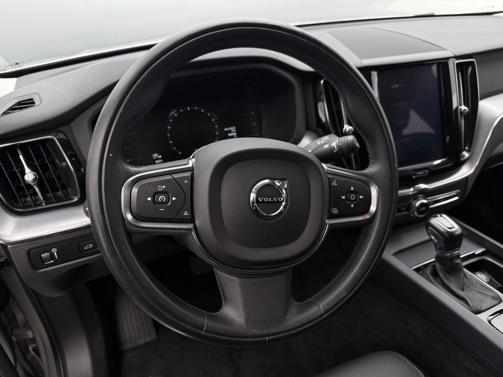 Thumbnail: 2019 Volvo XC60 - 4