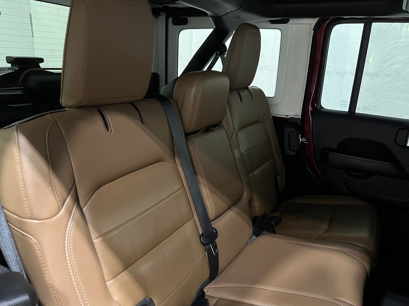Thumbnail: 2021 Jeep Wrangler - 5