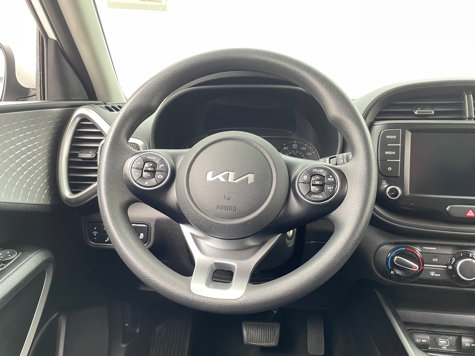 Thumbnail: 2022 Kia Soul - 5