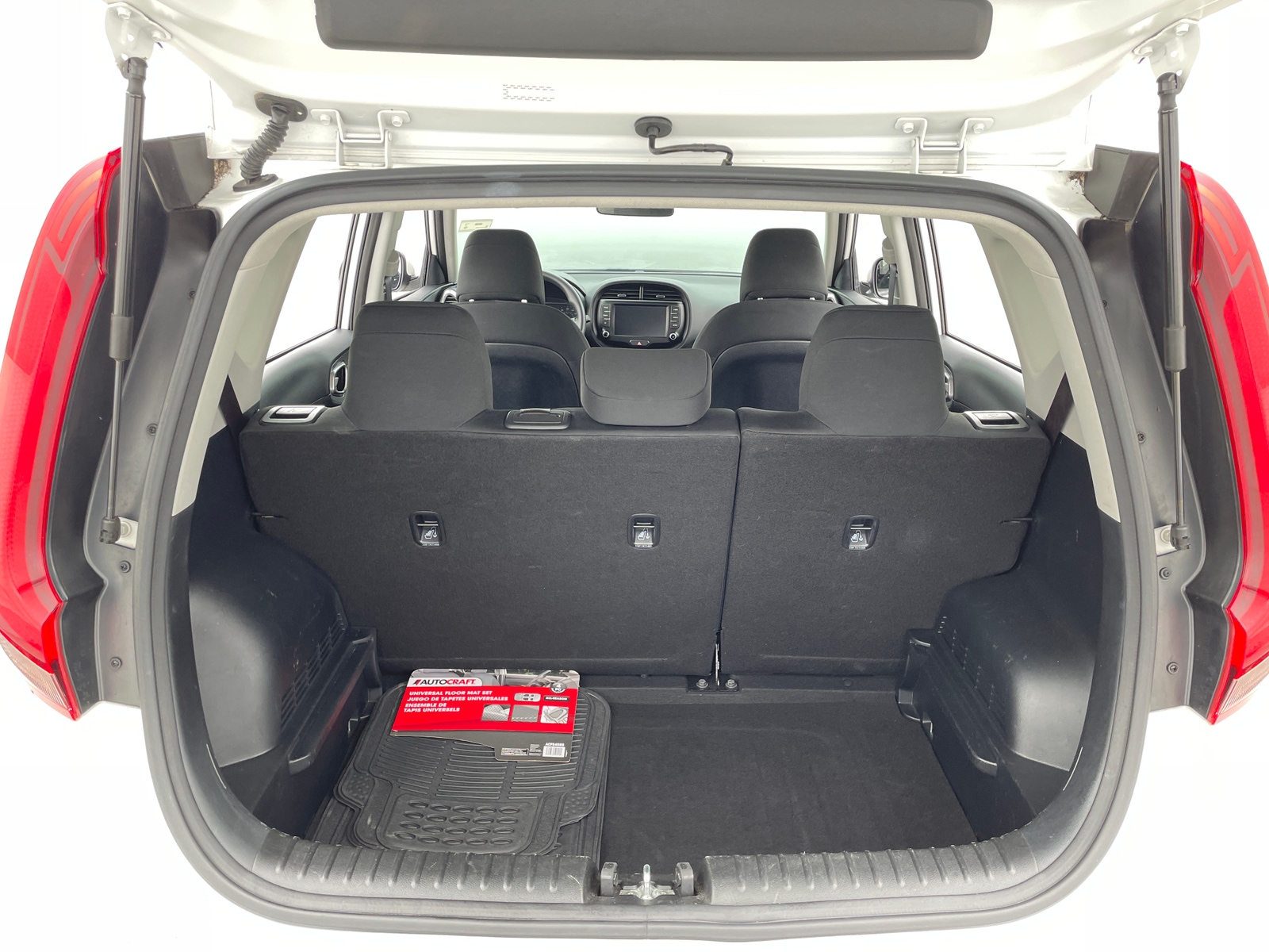 Thumbnail: 2022 Kia Soul - 7