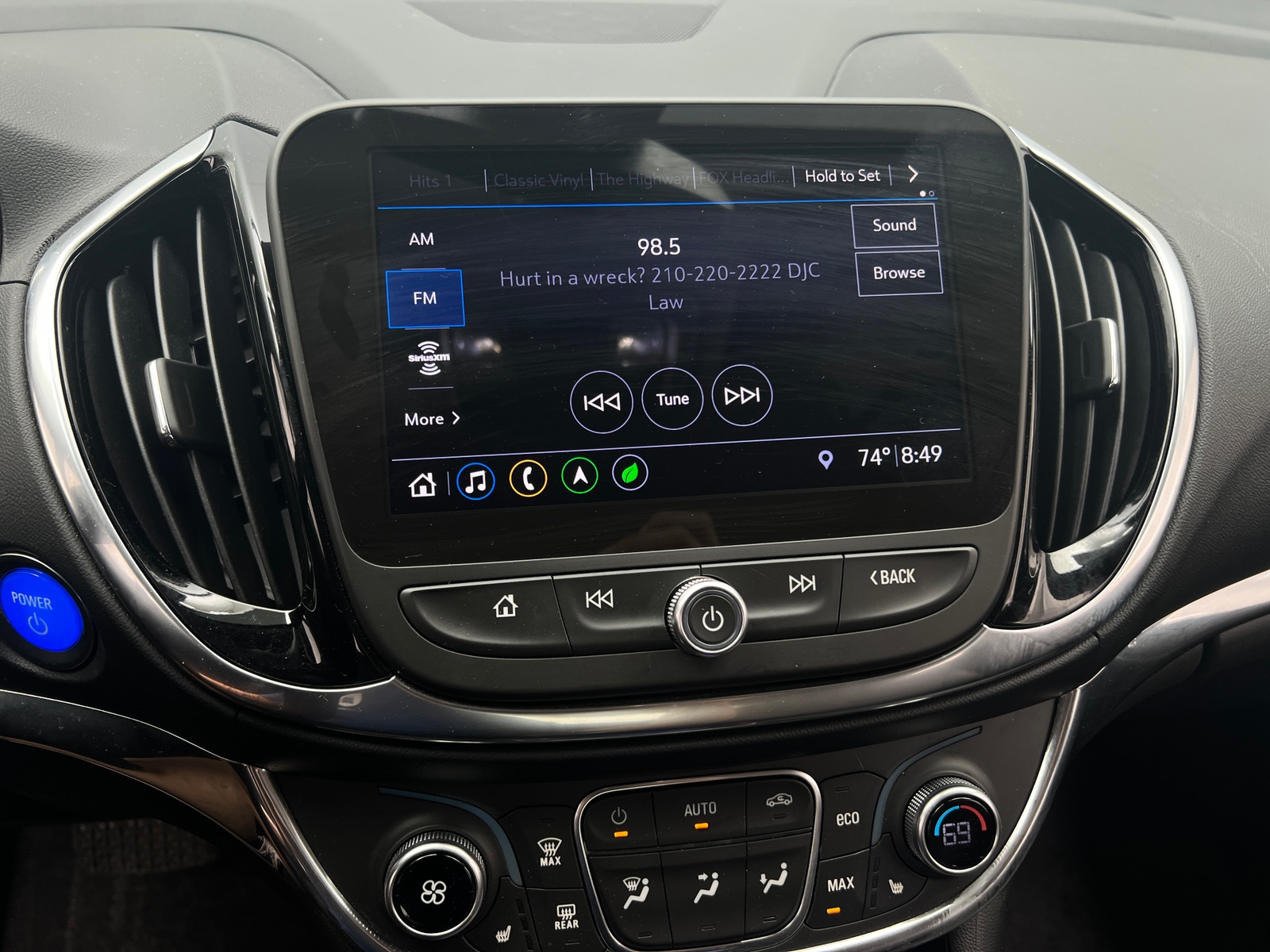 Thumbnail: 2019 Chevrolet Volt - 3