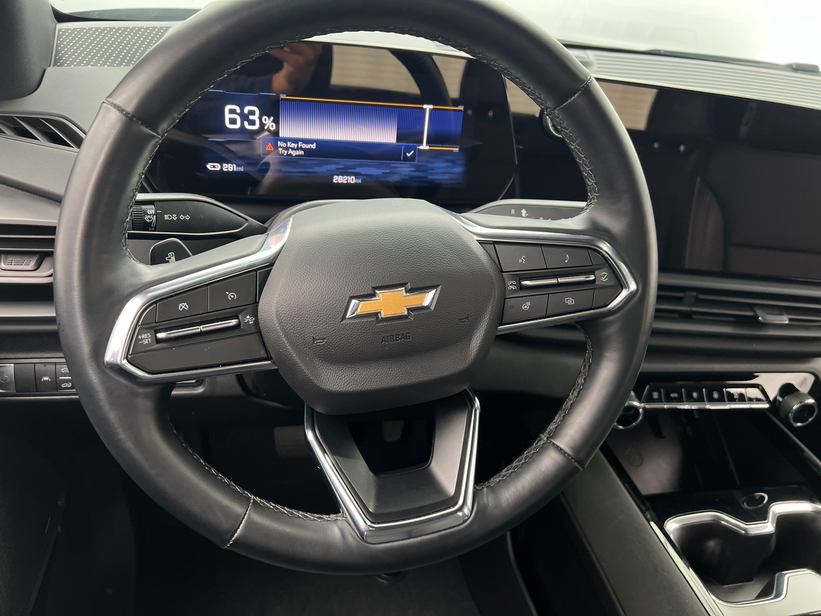 Thumbnail: 2025 Chevrolet Silverado EV - 5