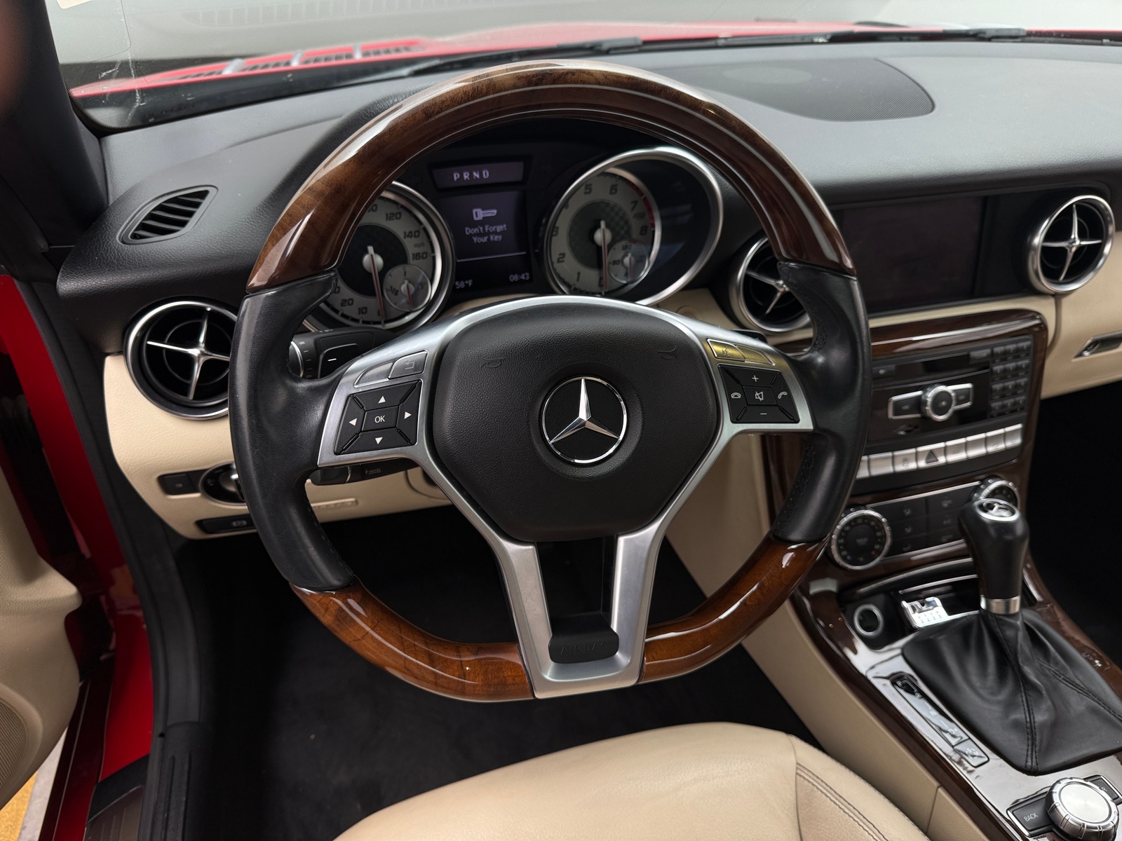 Thumbnail: 2013 Mercedes-Benz SLK - 4
