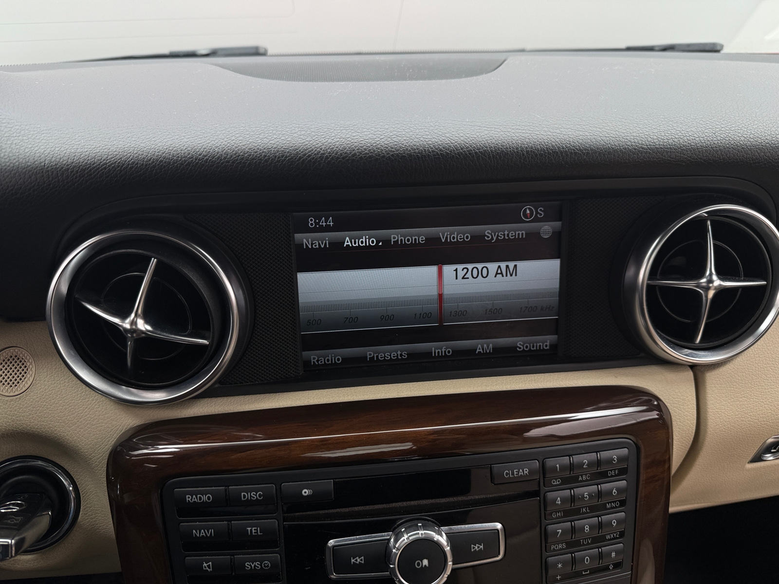 Thumbnail: 2013 Mercedes-Benz SLK - 3