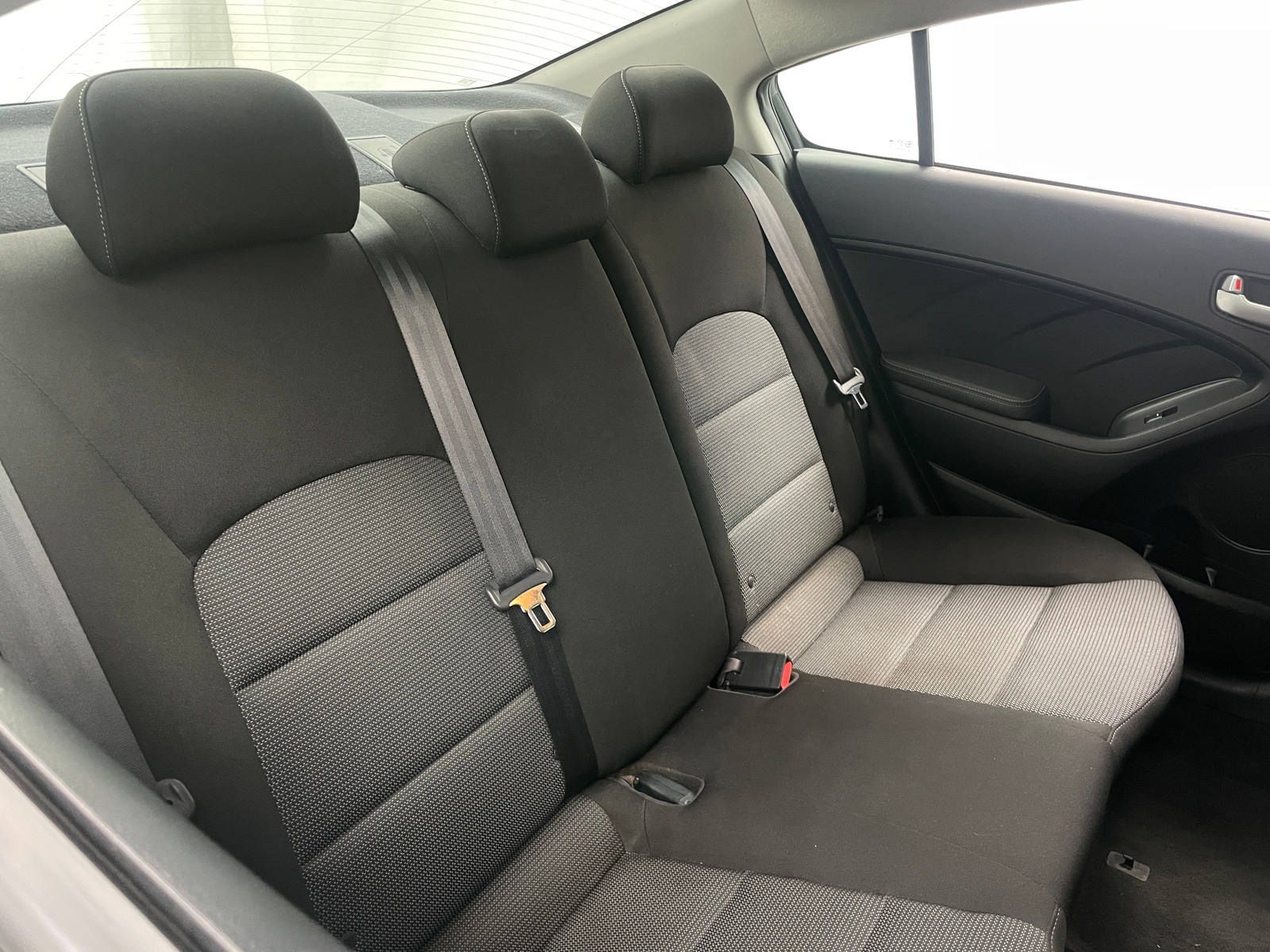 Thumbnail: 2018 Kia Forte - 6
