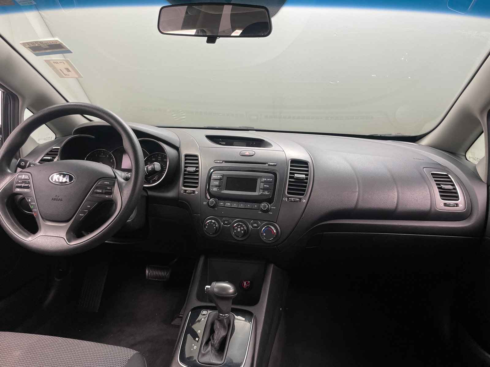 Thumbnail: 2018 Kia Forte - 3