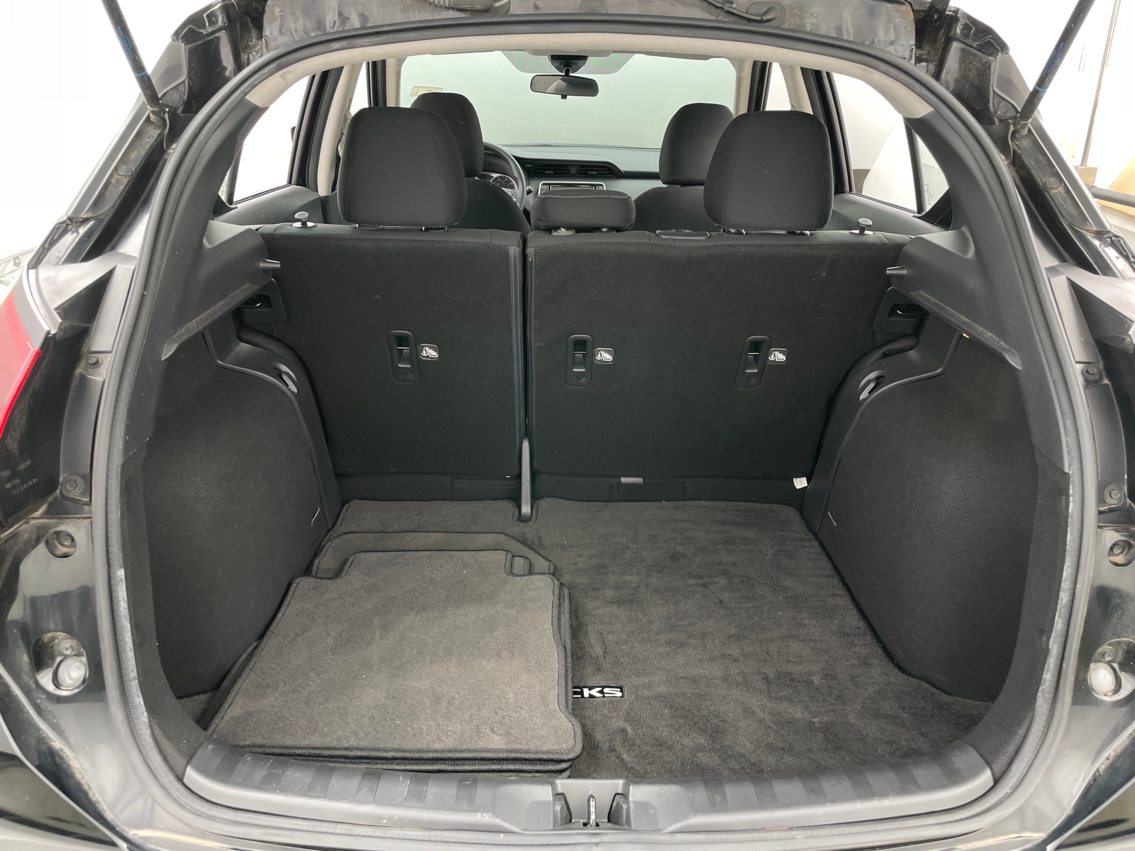 Thumbnail: 2021 Nissan Kicks - 7