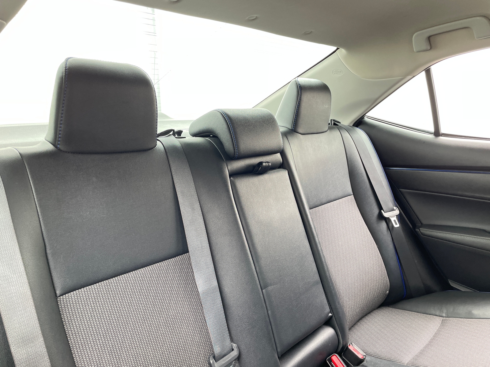 Thumbnail: 2018 Toyota Corolla - 6