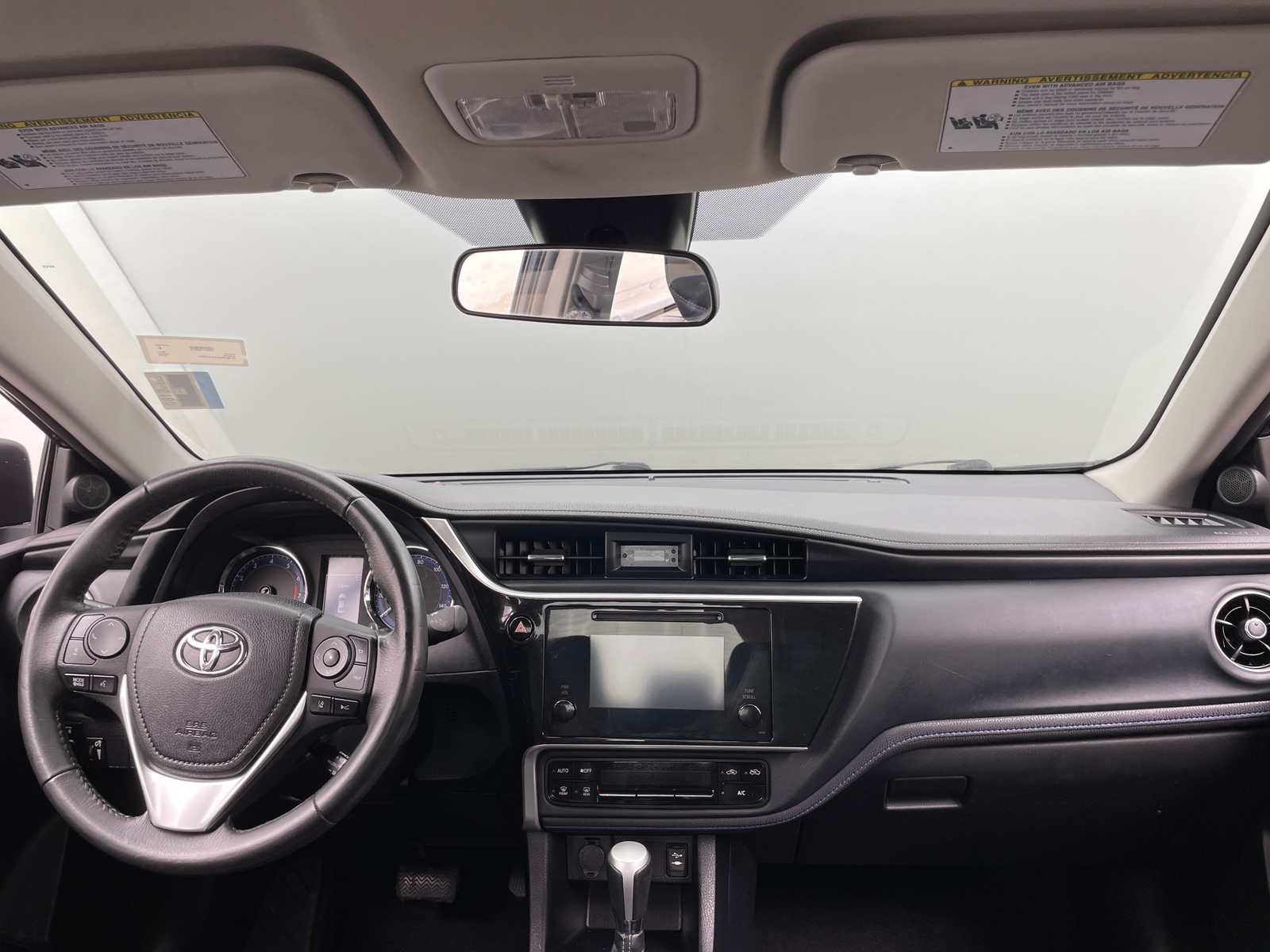 Thumbnail: 2018 Toyota Corolla - 3
