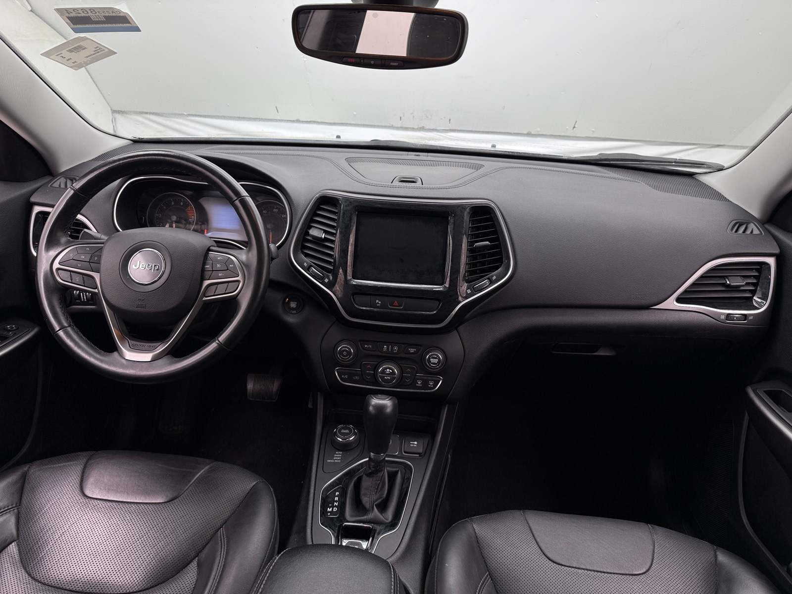 Thumbnail: 2019 Jeep Cherokee - 2