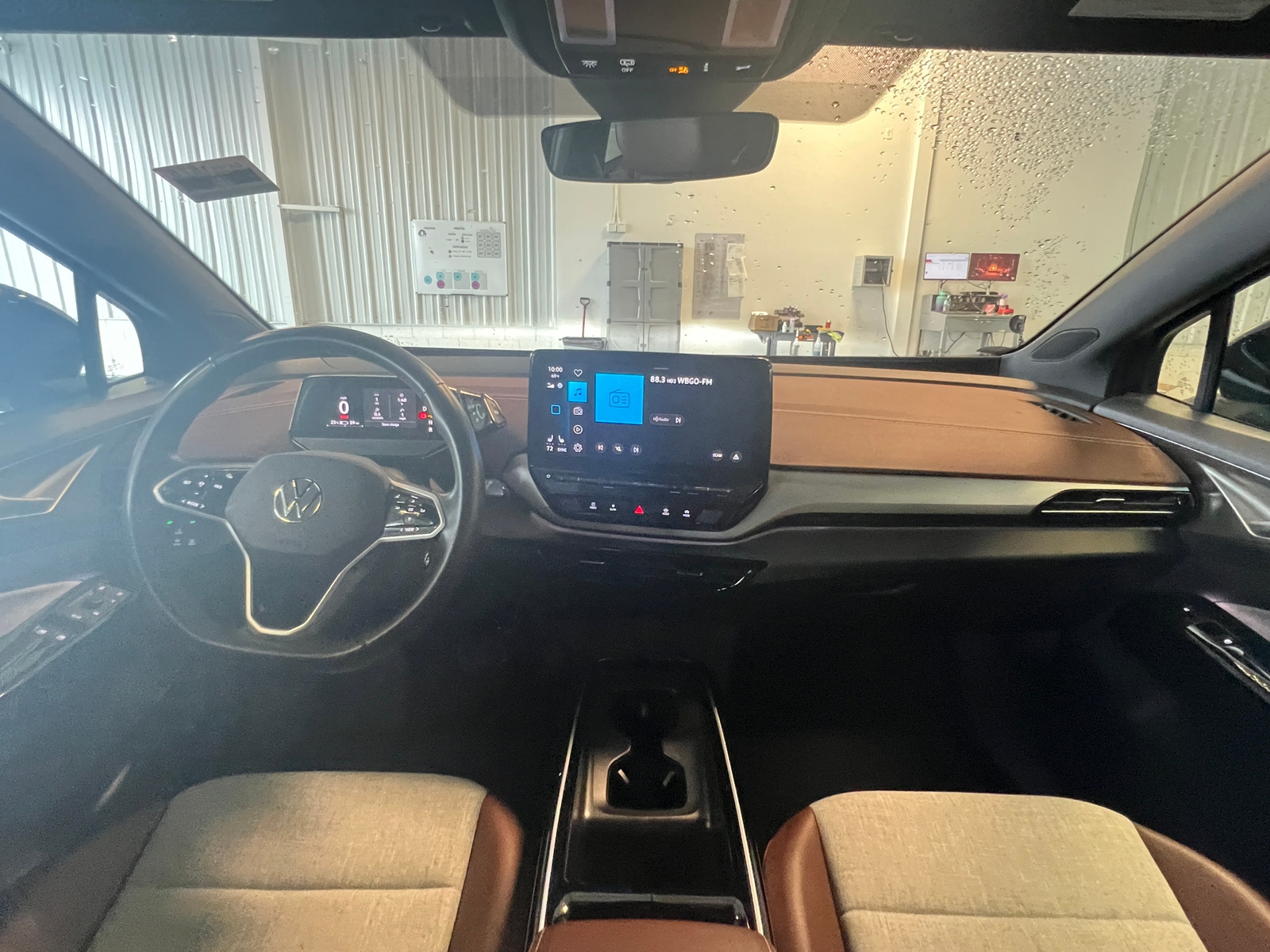 Thumbnail: 2023 Volkswagen ID.4 - 3