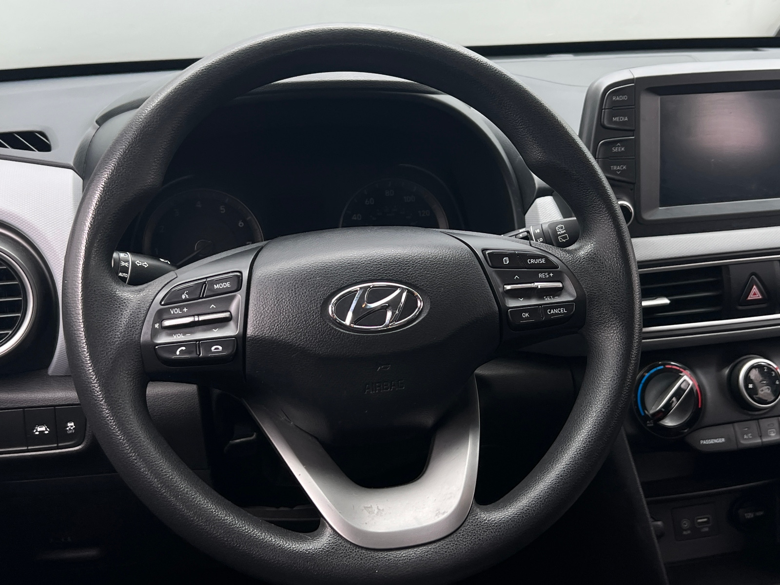 Thumbnail: 2020 Hyundai Kona - 5