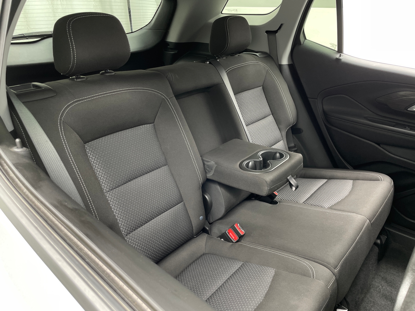 Thumbnail: 2024 GMC Terrain - 6