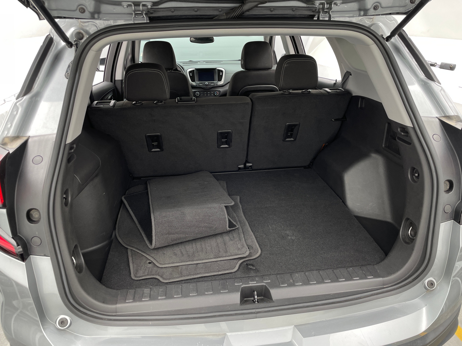 Thumbnail: 2024 GMC Terrain - 7