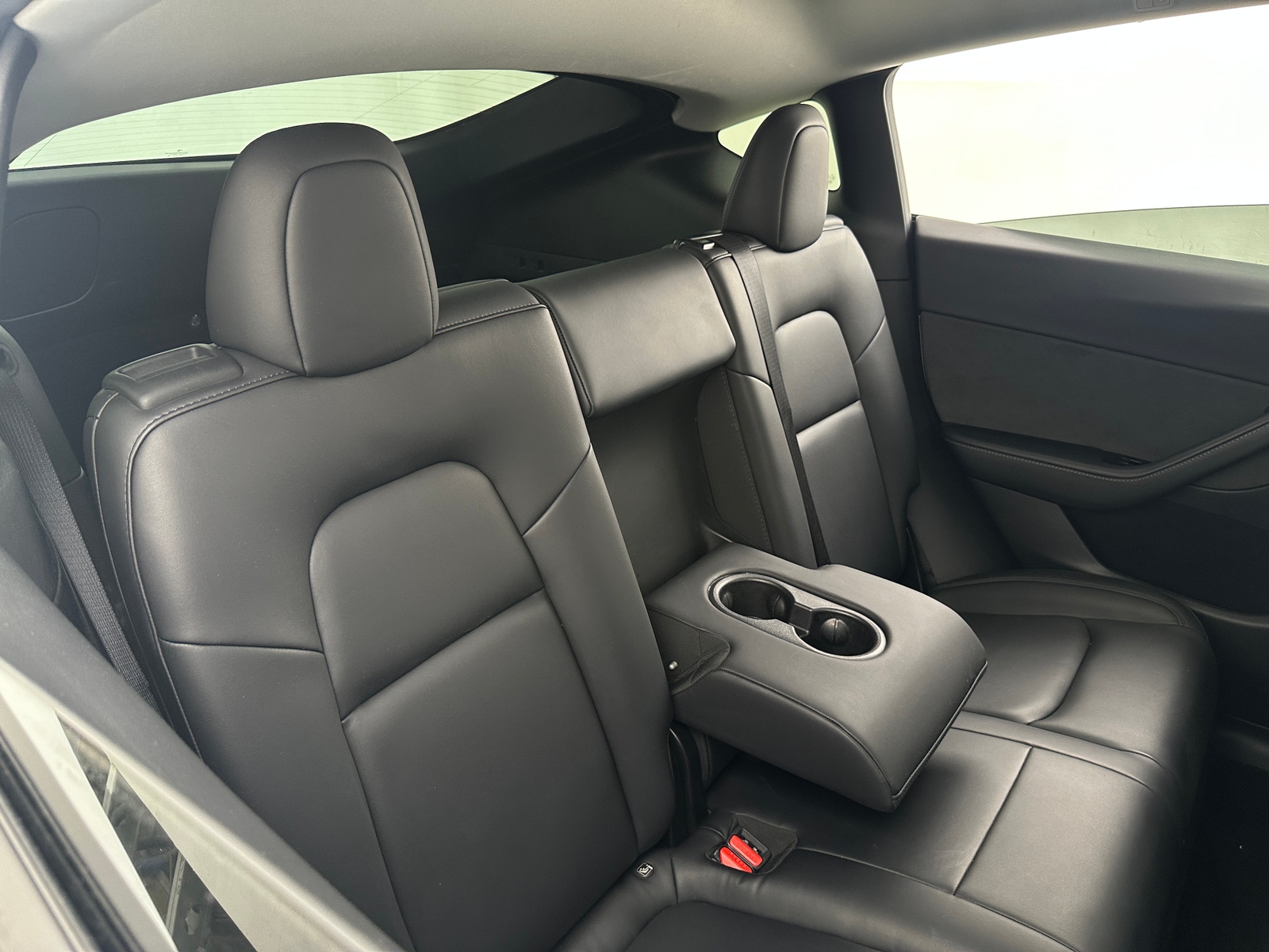 Thumbnail: 2020 Tesla Model Y - 4