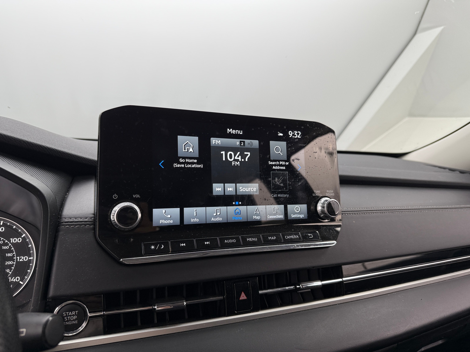 Thumbnail: 2024 Mitsubishi Outlander - 3