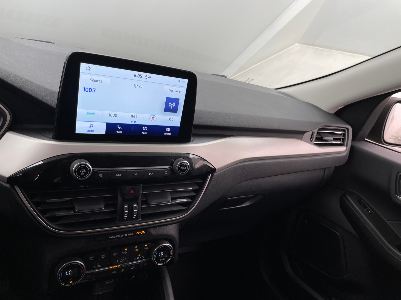 Thumbnail: 2021 Ford Escape - 3
