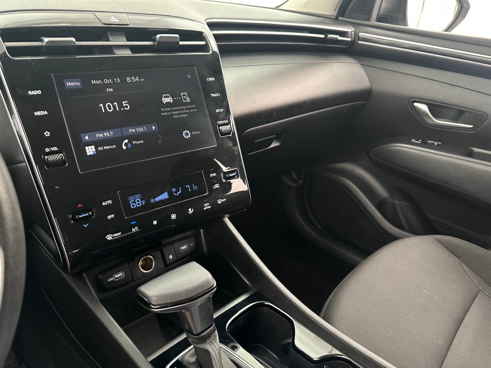 Thumbnail: 2024 Hyundai Tucson - 4