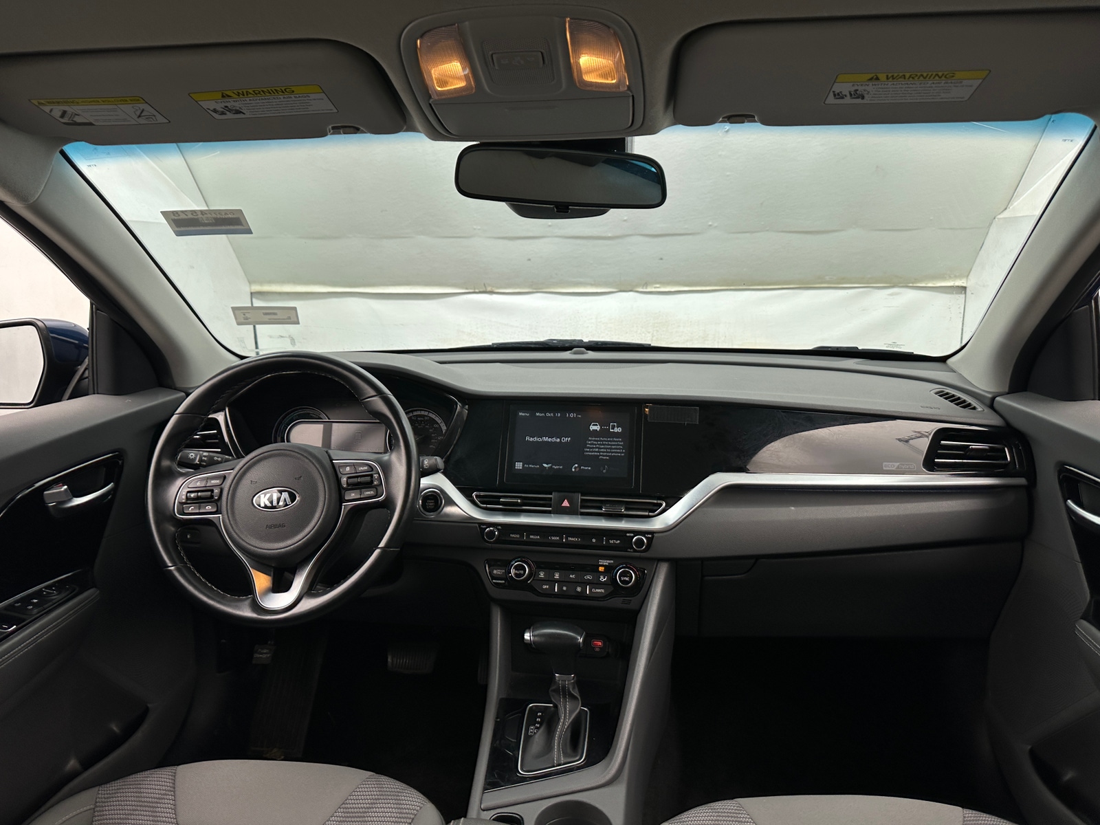 Thumbnail: 2020 Kia Niro - 3