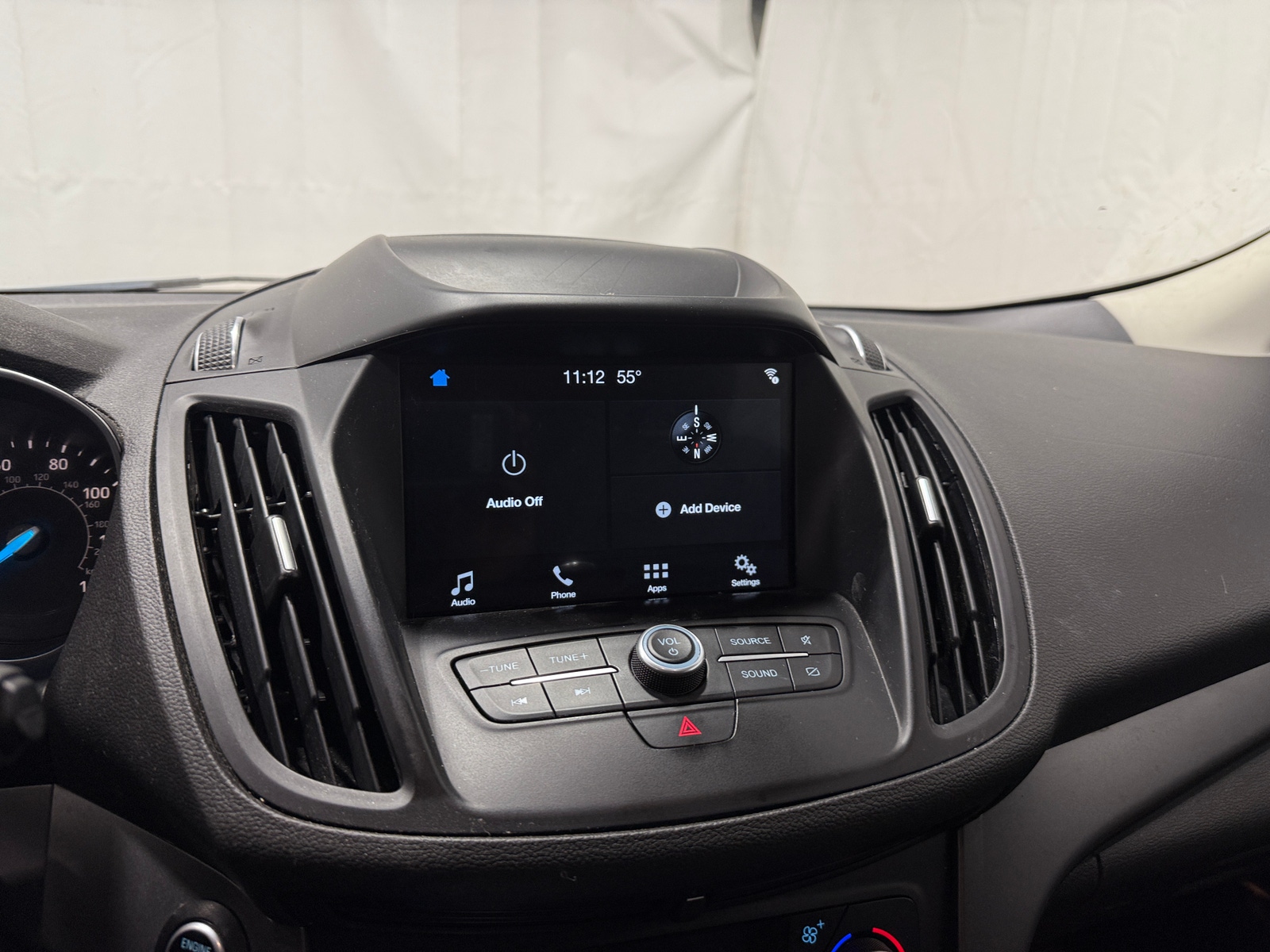 Thumbnail: 2019 Ford Escape - 3