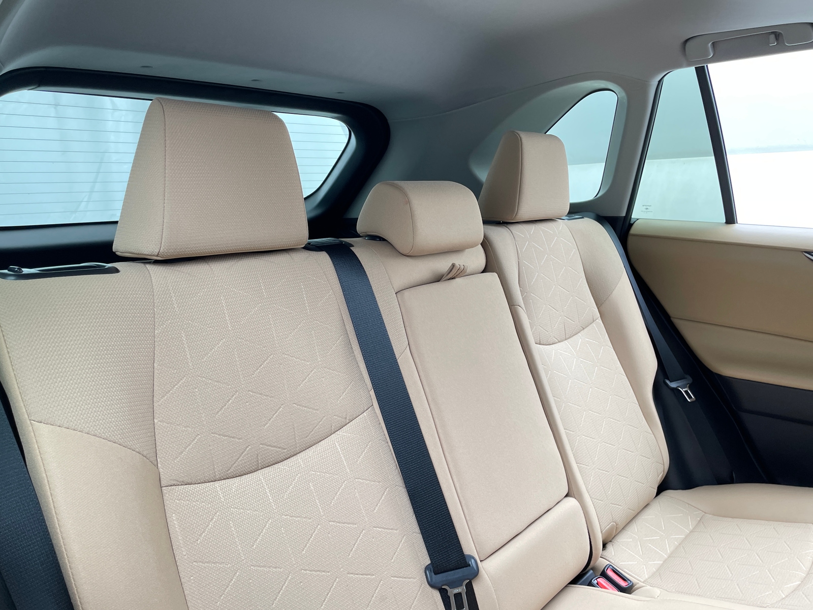 Thumbnail: 2020 Toyota RAV4 - 6