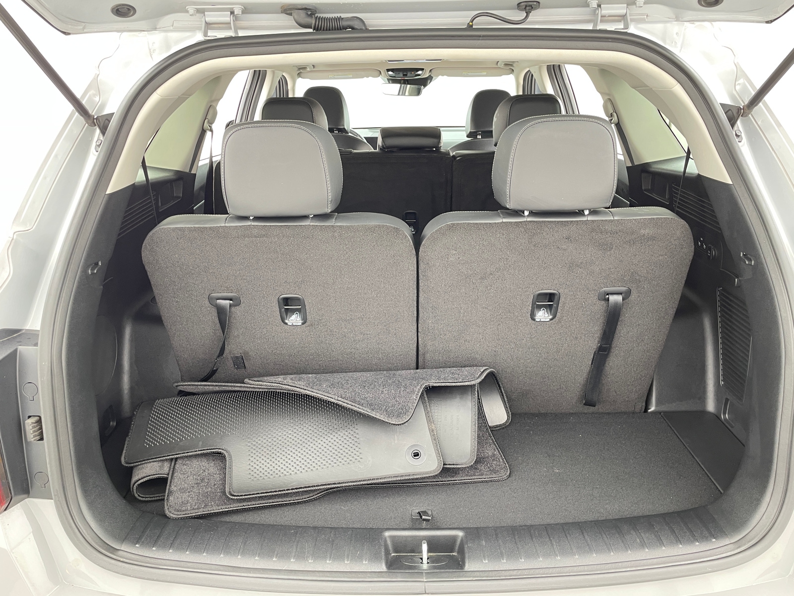 Thumbnail: 2024 Kia Sorento - 6