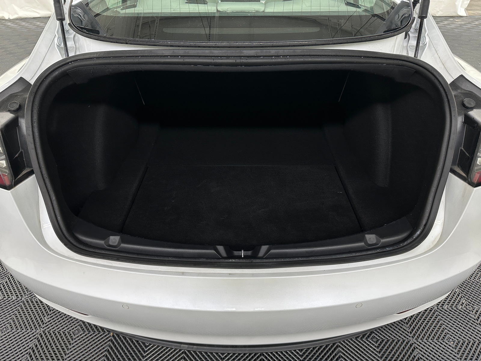 Thumbnail: 2019 Tesla Model 3 - 6
