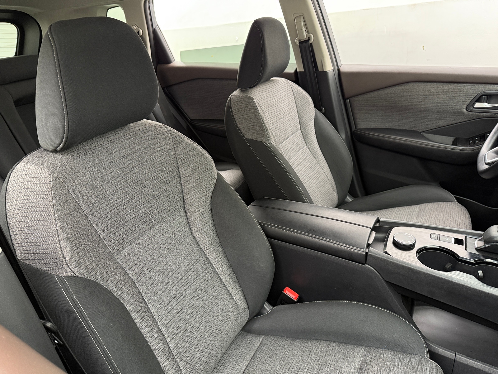 Thumbnail: 2022 Nissan Rogue - 2