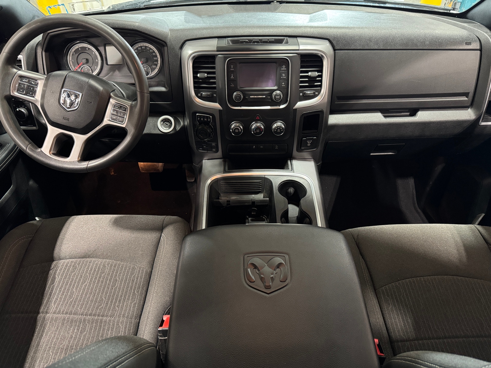 Thumbnail: 2021 RAM 1500 Classic - 3