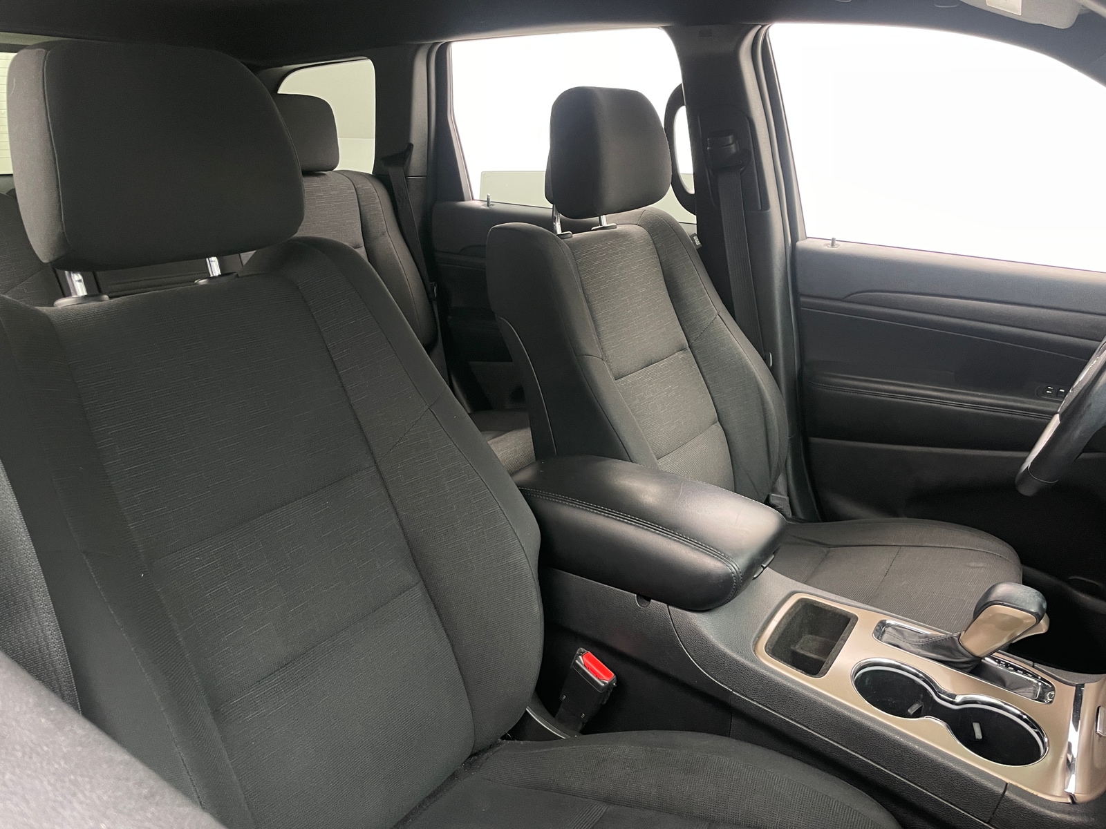 Thumbnail: 2017 Jeep Grand Cherokee - 2
