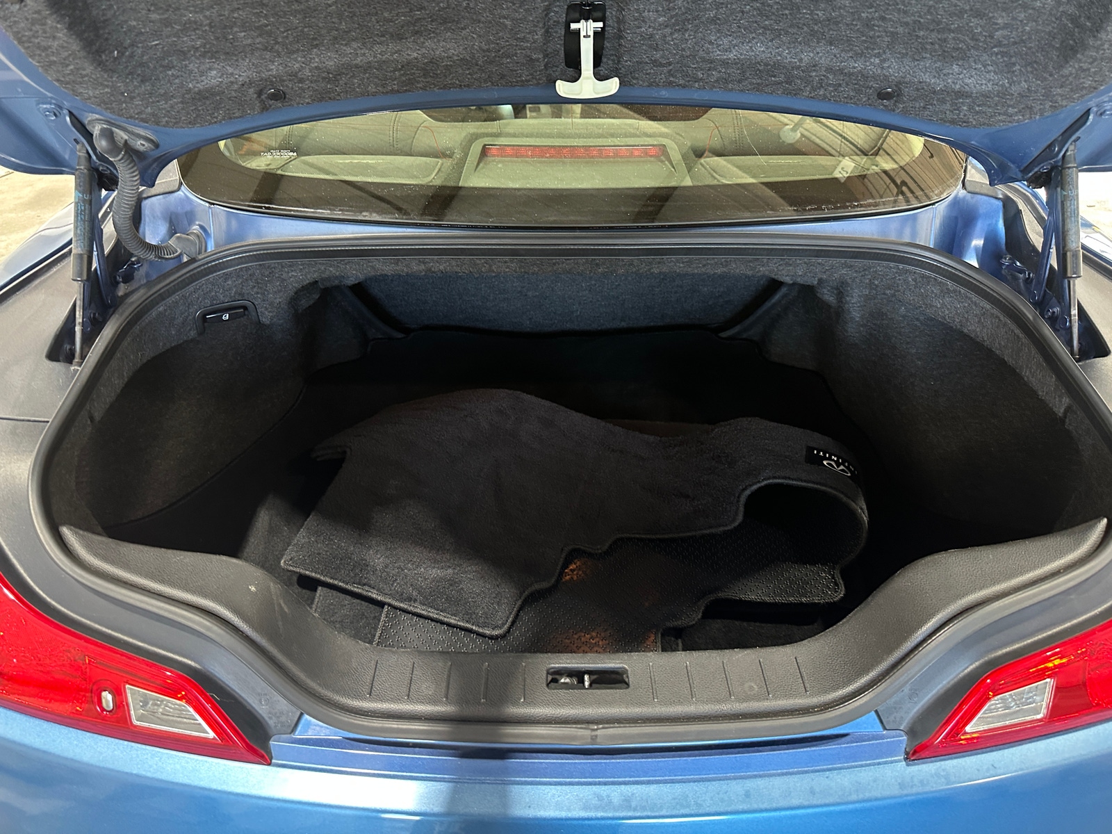 Thumbnail: 2013 INFINITI G37 - 4