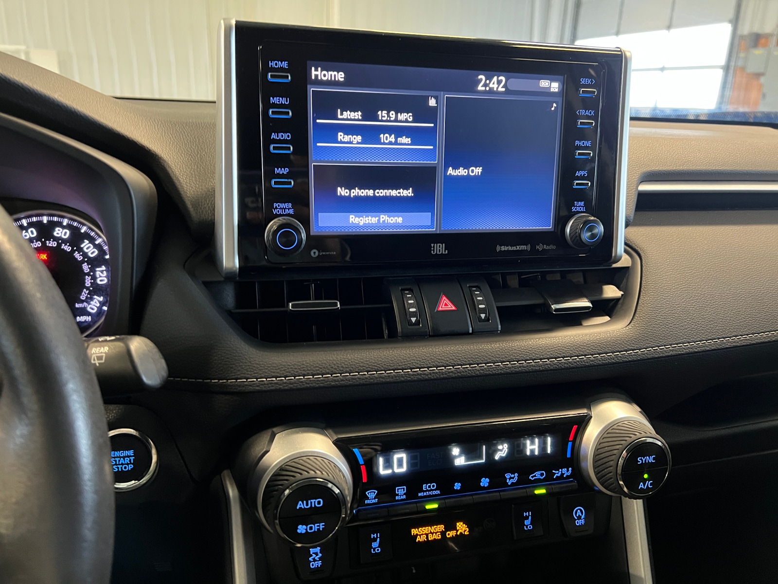 Thumbnail: 2020 Toyota RAV4 - 3