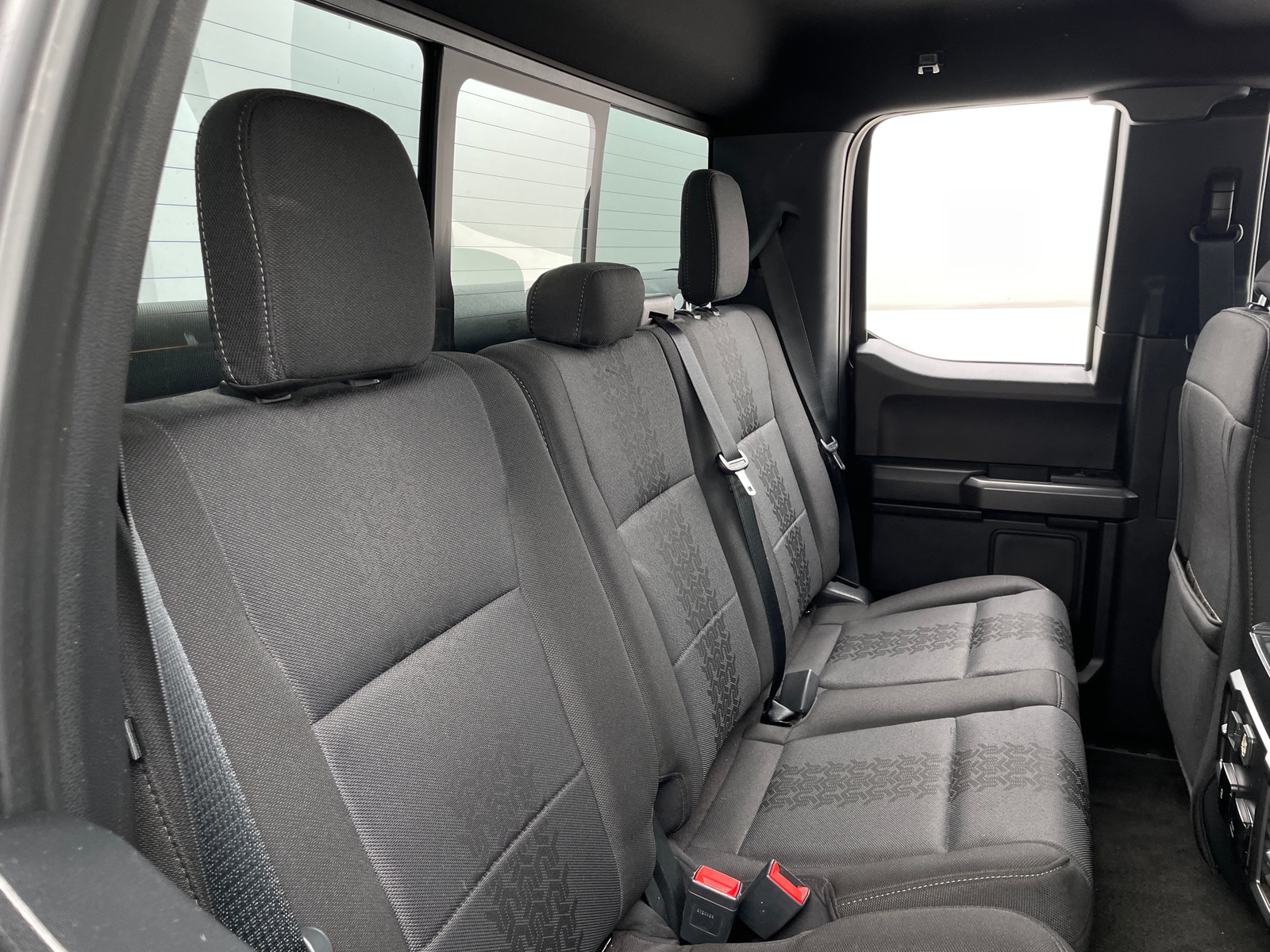 Thumbnail: 2020 Ford Econoline - 6