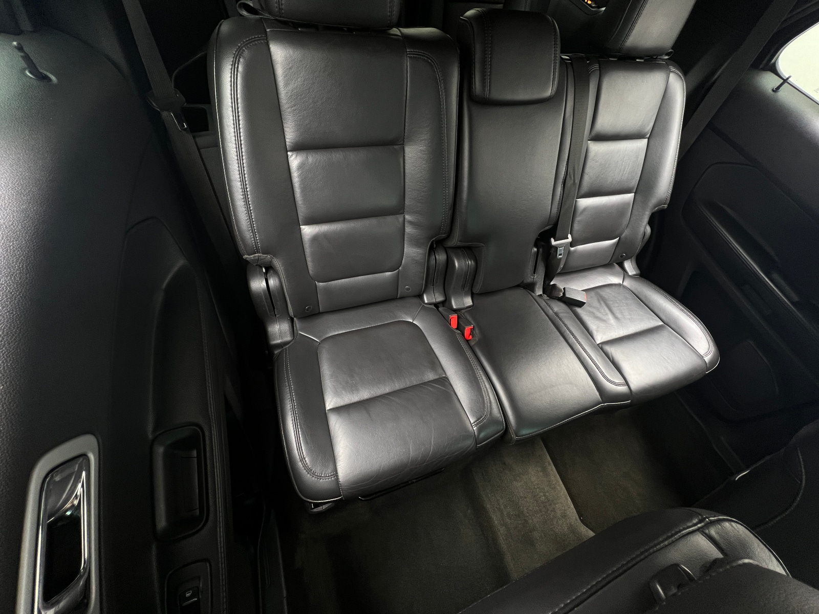 Thumbnail: 2015 Ford Explorer - 5