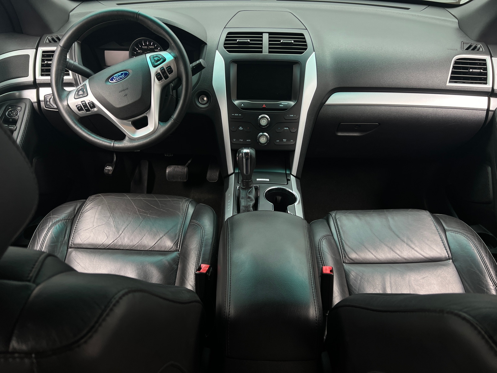 Thumbnail: 2015 Ford Explorer - 2
