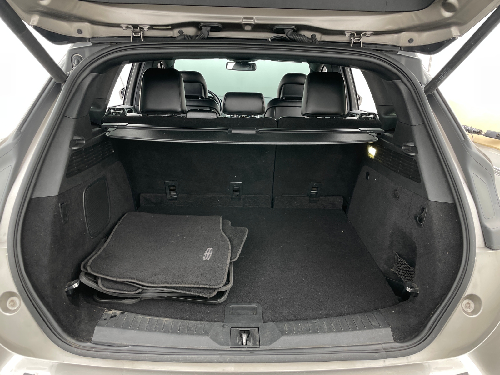 Thumbnail: 2016 Lincoln MKC - 6